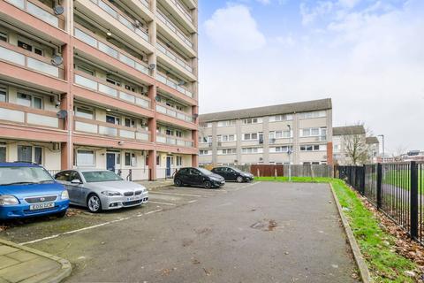 1 bedroom flat for sale, Phipps Bridge Road, CR4, Mitcham, CR4