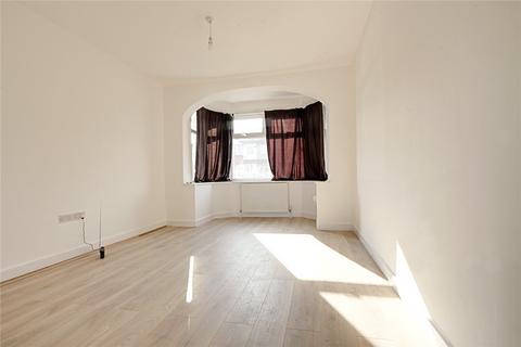 3 bedroom terraced house to rent, Marrilyne Avenue, Enfield, EN3