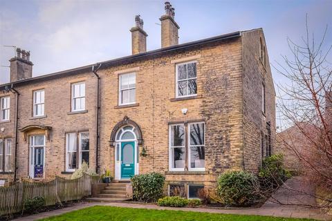 5 bedroom character property for sale, Heath Avenue, Halifax