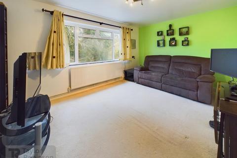 1 bedroom flat for sale, Furnace Green, Crawley