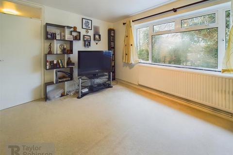 1 bedroom flat for sale, Furnace Green, Crawley