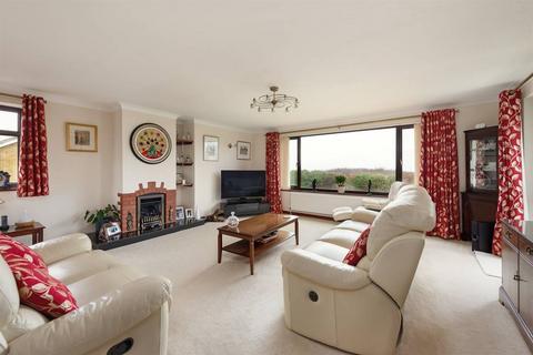 4 bedroom detached house for sale, Reculver Drive, Herne Bay