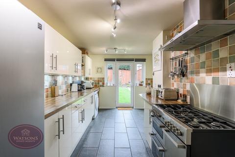 4 bedroom detached house for sale, Owlston Close, Eastwood, Nottingham, NG16