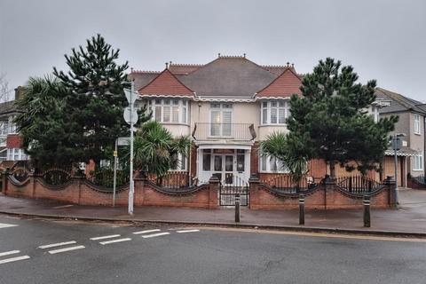 Stratton Drive, Barking