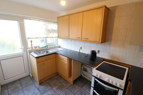 1 bedroom bungalow to rent, Falkenham Row, Basildon, Essex, SS14