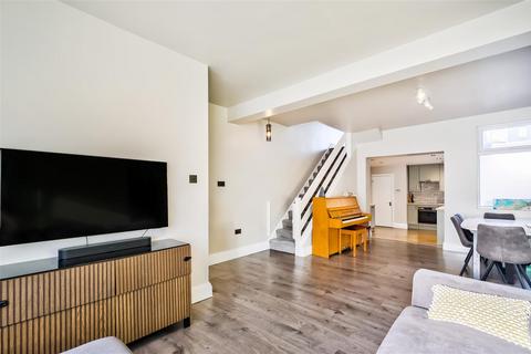 12 Belton Road, London, E11 3JD