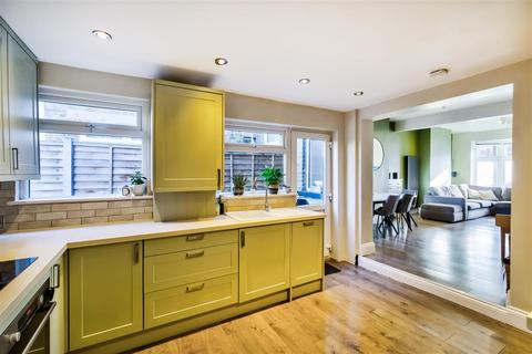 12 Belton Road, London, E11 3JD
