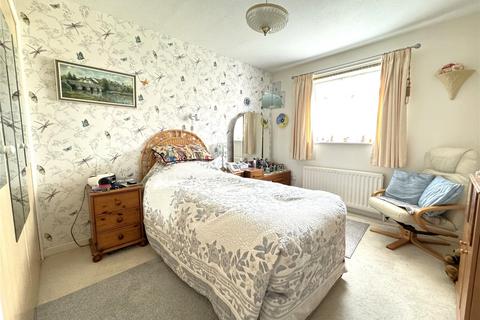 31 Ashdown Walk, New Milton, BH25 6TX