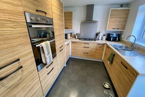 73 Bradley Drive, Grantham, NG31 7WN