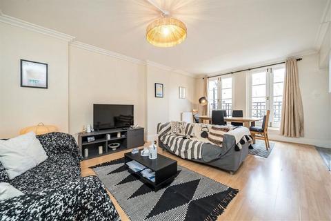 3 bedroom flat to rent, Albany Street, London NW1