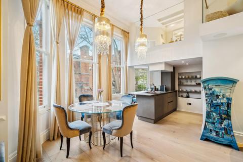 1 bedroom flat to rent, Courtfield Road, South Kensington, London, SW7