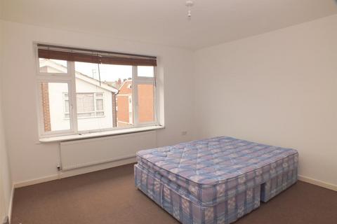 1 bedroom flat to rent, Langdon Court, Craven Park, Harlesden, NW10 8SP