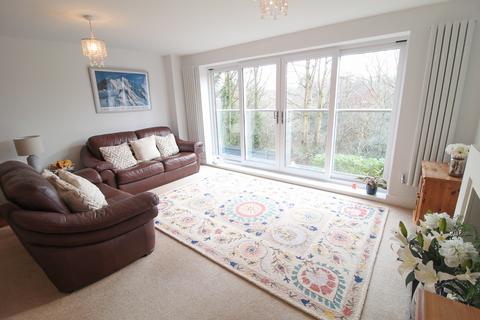 4 bedroom townhouse for sale, Treetops Close, Marple