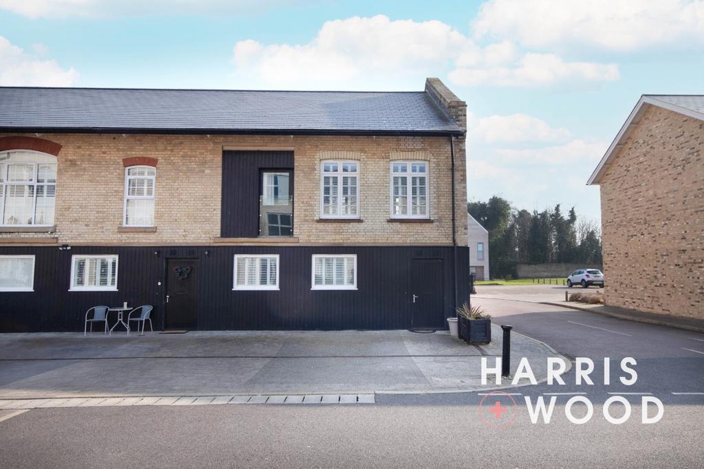 Emperor Road, Colchester, Essex 3 bed end of terrace house - £300,000