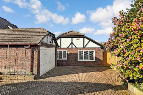 undefined, Coutts Avenue, Shorne, Gravesend, Kent