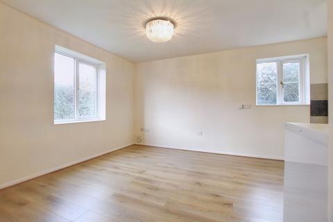 1 bedroom apartment to rent, Overbury Road, Gloucester GL1