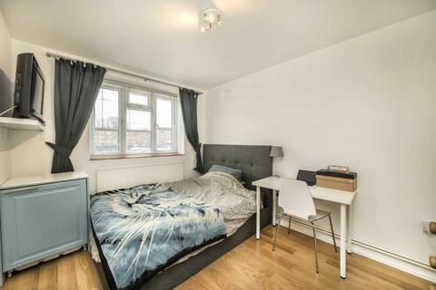 3 bedroom flat for sale, Beech Avenue, London W3