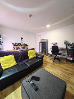 2 bedroom flat for sale, Westerham Avenue, Edmonton, N9