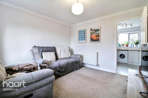 2 bedroom end of terrace house for sale, Alveston Close, Swindon