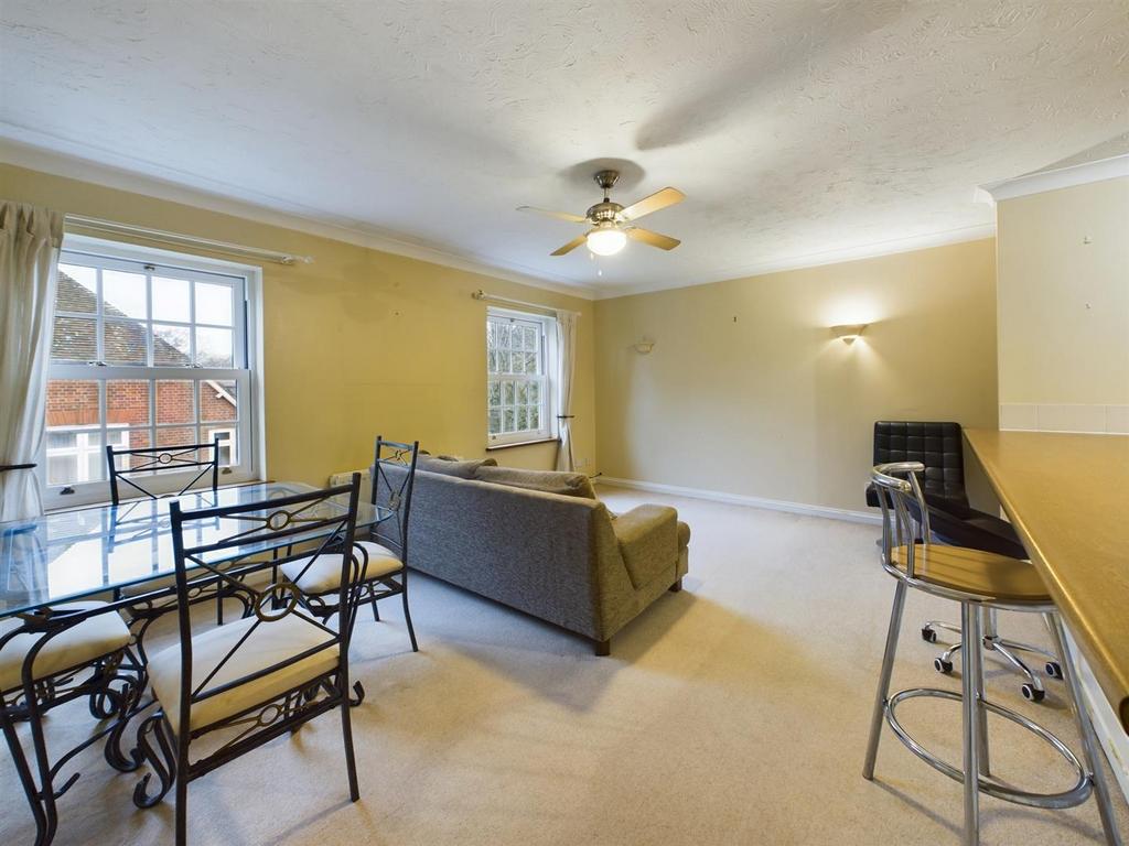 Living/Dining Room