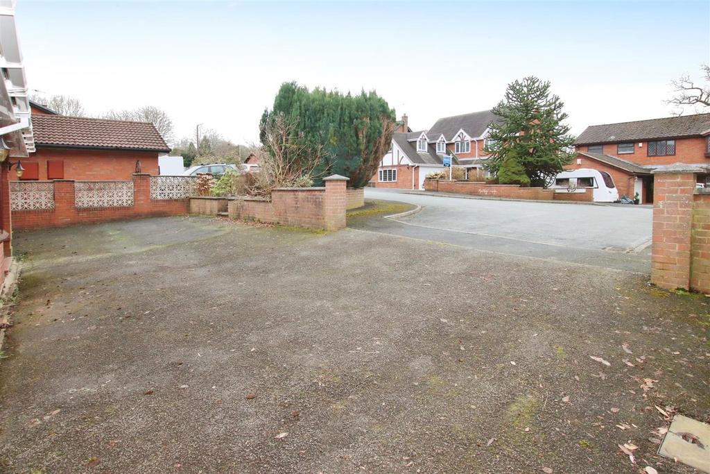 Fore garden
