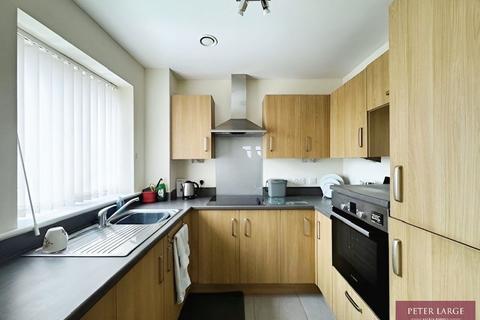 2 bedroom flat for sale, Apartment 15 Lido Grange, Sandy Lane, Prestayn, Denbighshire LL19 7AX