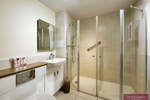 2 bedroom flat for sale, Apartment 15 Lido Grange, Sandy Lane, Prestayn, Denbighshire LL19 7AX
