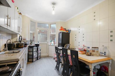 5 bedroom terraced house for sale, Harold Road, London, E13