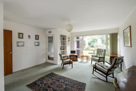 3 bedroom terraced house for sale, Lymden Gardens, Reigate, RH2