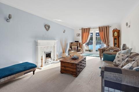 8 Braemar Close, Grantham, NG31 9PB
