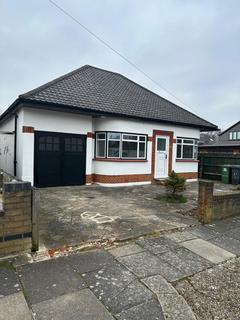 3 bedroom detached bungalow to rent, Mount Stewart  Catchment , Woodcock Dell Avenue, Kenton HA3