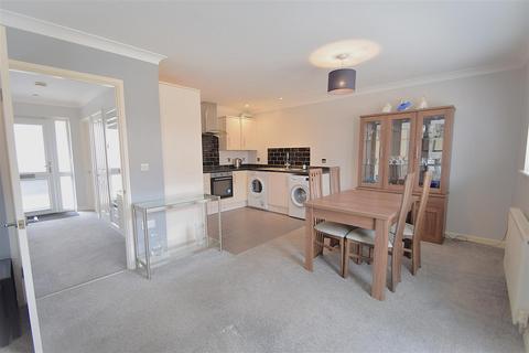 2 bedroom detached bungalow for sale, Walton Road, Shirehampton