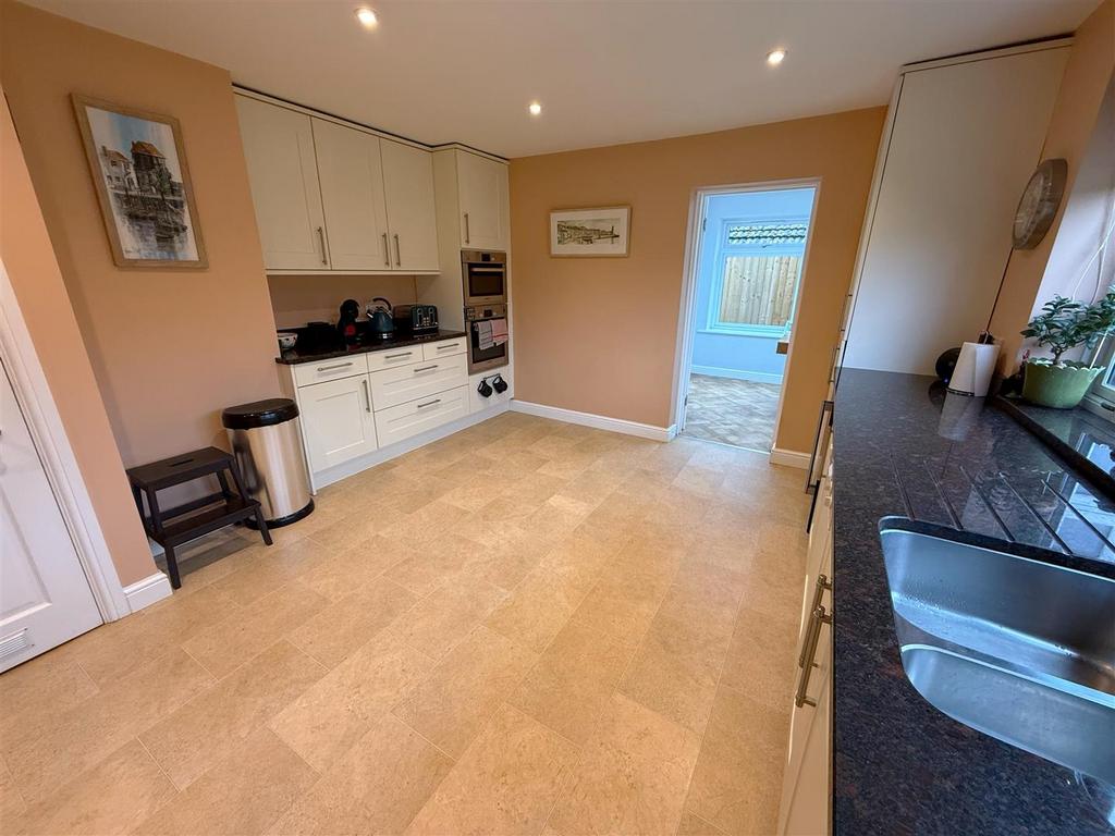 Kitchen Breakfast Room