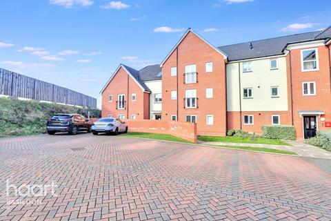 2 bedroom apartment for sale, School Avenue, Basildon