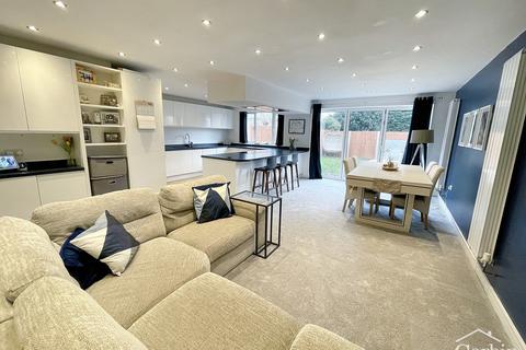 29 Barnes Road, Bournemouth, BH10 5AQ