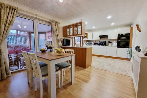undefined, Ruskington NG34
