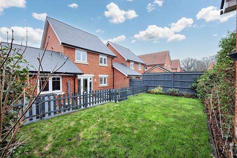 3 bedroom detached house for sale, Partridge Close, Burgess Hill, RH15