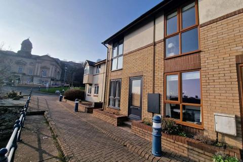 Custom House Place, Penarth Marina