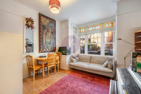 2 bedroom apartment for sale, Lithos Road, London, NW3