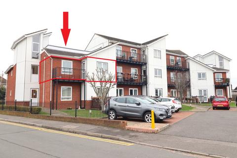 1 bedroom retirement property for sale, Hart Road, Benfleet, SS7