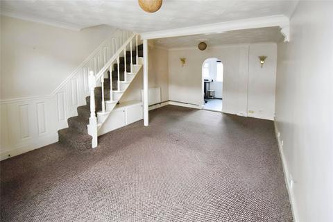 2 bedroom end of terrace house to rent, Mayswood Gardens, Dagenham, RM10