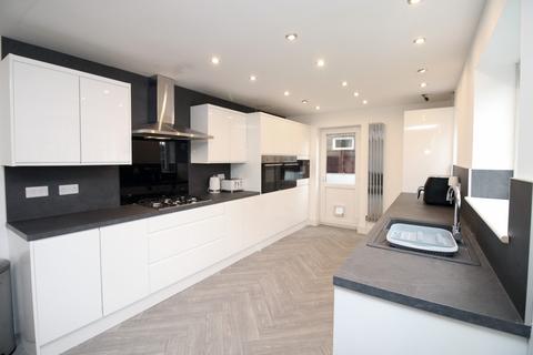 2 Bescot Way, Thornton-cleveleys, FY5 3QA
