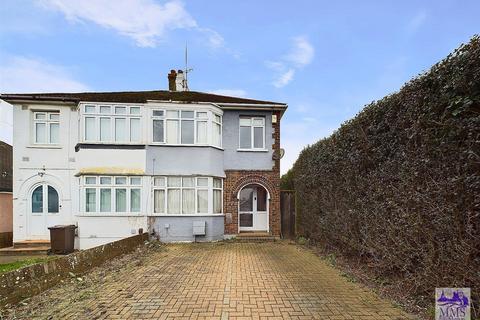 3 bedroom semi-detached house for sale, Elaine Avenue, Strood,