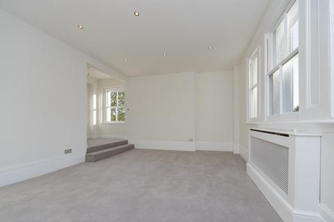 2 bedroom flat for sale, Oak Hill Park, Hampstead, London