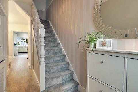 2 bedroom end of terrace house for sale, Bryant Avenue, Thorpe Bay SS1