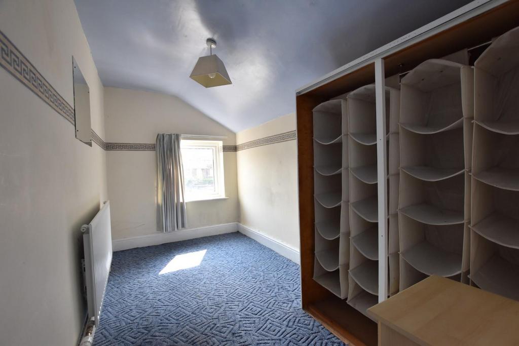 Bedroom 3/Dressing Room