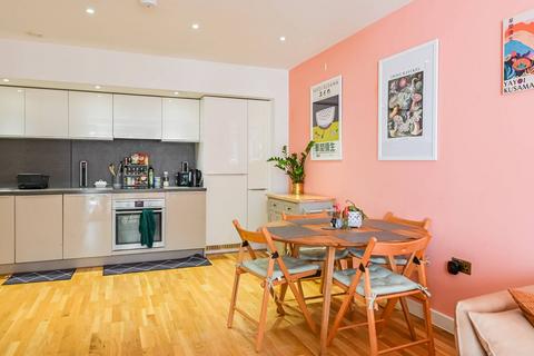 2 bedroom flat for sale, Butterfly Court, Lawrence Road, Tottenham, N15