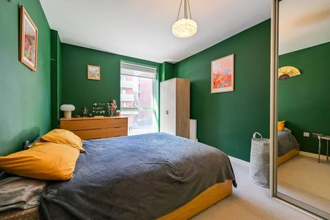 2 bedroom flat for sale, Butterfly Court, Lawrence Road, Tottenham, N15