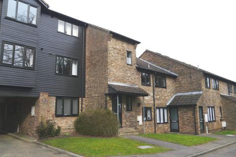 2 bedroom apartment to rent, Newlands, Old Hertford Road