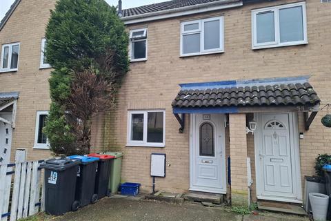 2 bedroom terraced house to rent, Diddington Close, Bletchley, Milton Keynes, MK2 3EB